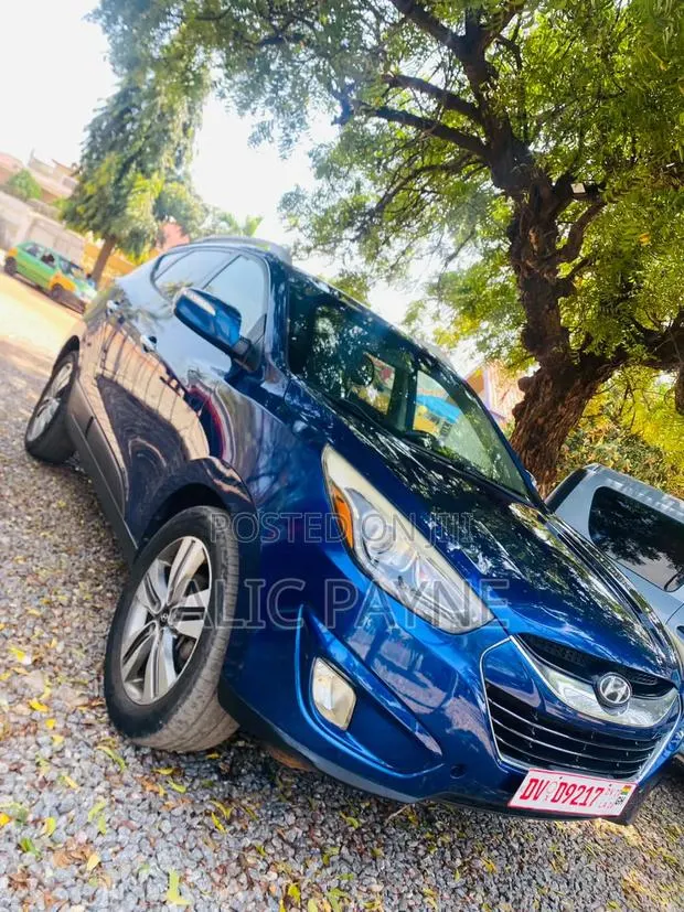 Hyundai Tucson Limited AWD 2015 Blue · Photo 1