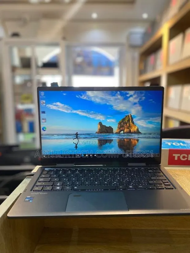 Laptop Toshiba Dynabook R634/M 16GB Intel Core i5 SSD 512GB · Photo 1