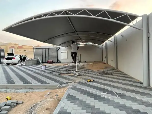 Freestanding Canopy · Photo 1