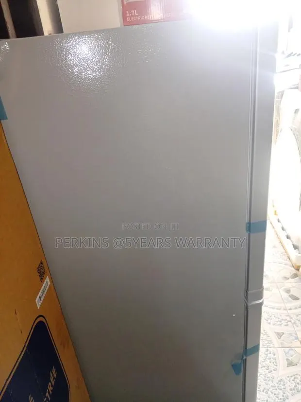 Soft Quality Refrigerator Flamino 165L Refrigerator · Photo 1