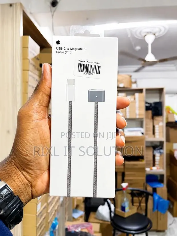 Apple Original USB-C to MagSafe 3 Cable 2m Brand New · Photo 1