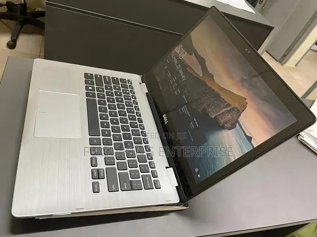 Laptop Dell Inspiron 13 7378 12GB Intel Core i5 SSD 256GB · Photo 1