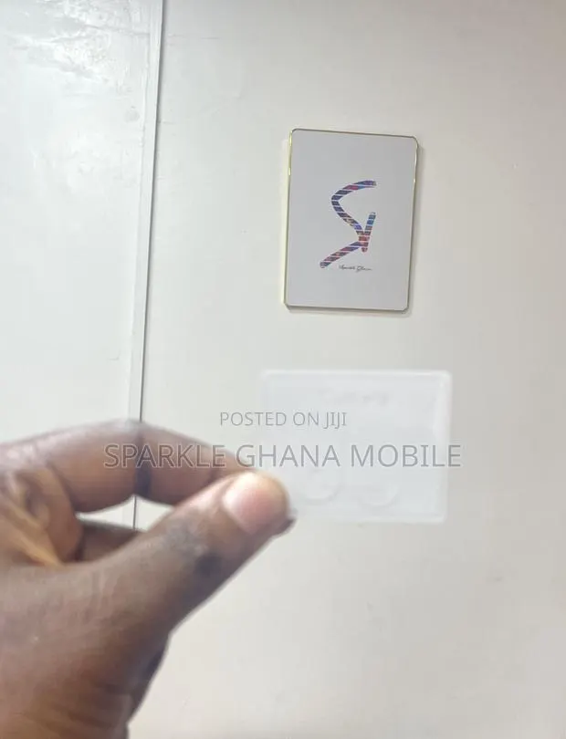 Google Pixel 9 Pro Fold Camera Lens · Photo 1