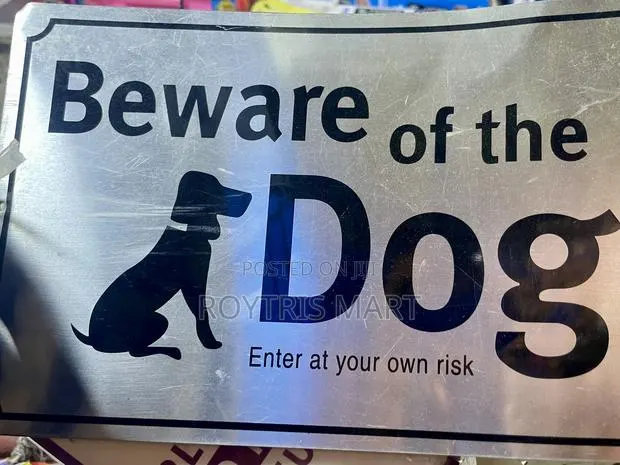 Beware of the Dog Signage · Photo 1