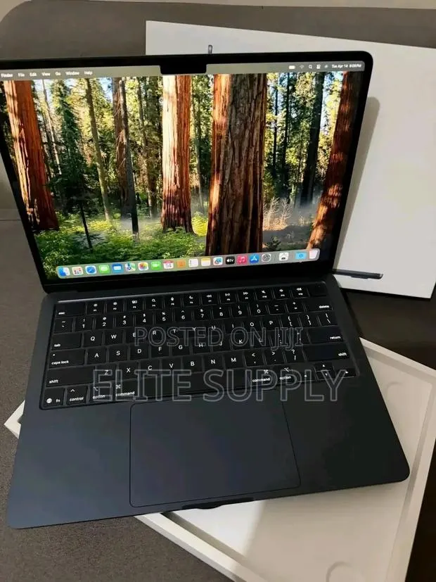 New Laptop Apple MacBook Air 2026 M5 16GB Apple M5 SSD 512GB · Photo 1