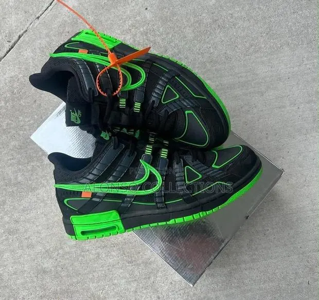 Nike Air Rubber Dunk Off-White University Green · Photo 1