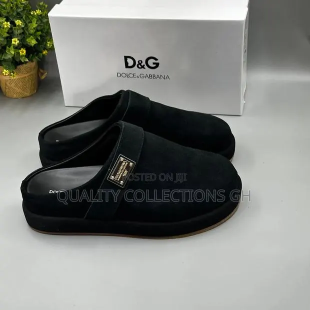Dolce and Gabbana Half Shoe · Photo 1