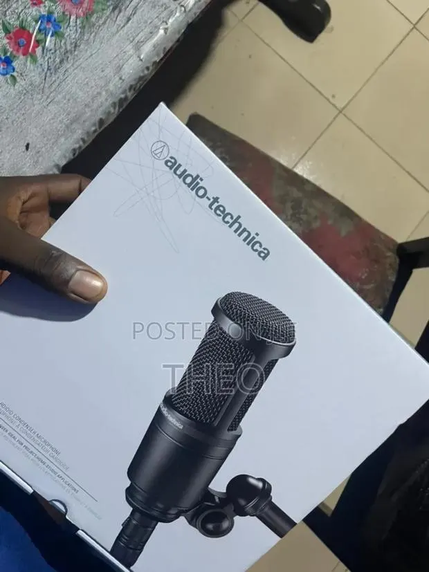 Audio Technica AT2020 Microphone · Photo 1