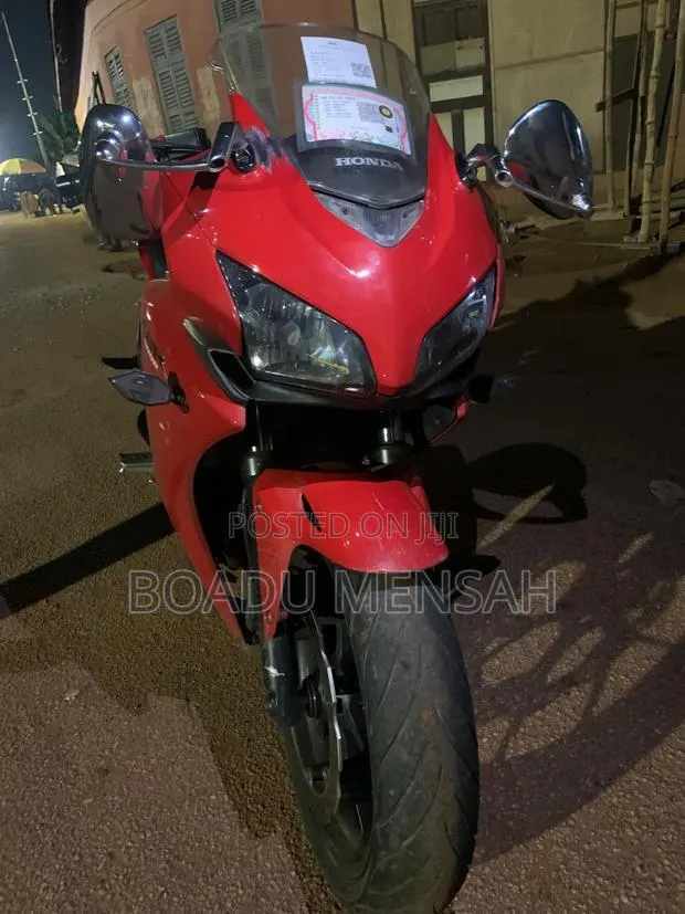 Honda CBR 2019 Red · Photo 1