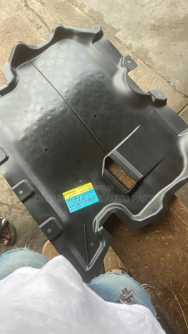 Engine Cover,Shadow Light and Crown for Benz Available · Photo 1
