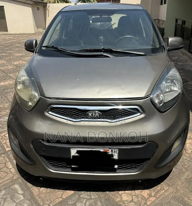 Kia Picanto 2013 Silver · Photo 1