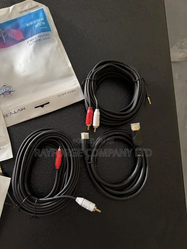 Audio Connection Cable · Photo 1