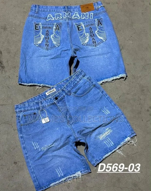 Trendy Distressed Denim Short Jeans for Men · Photo 1