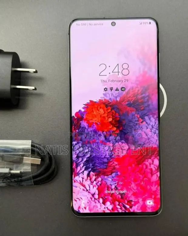 Samsung Galaxy S20 128 GB Black · Photo 1