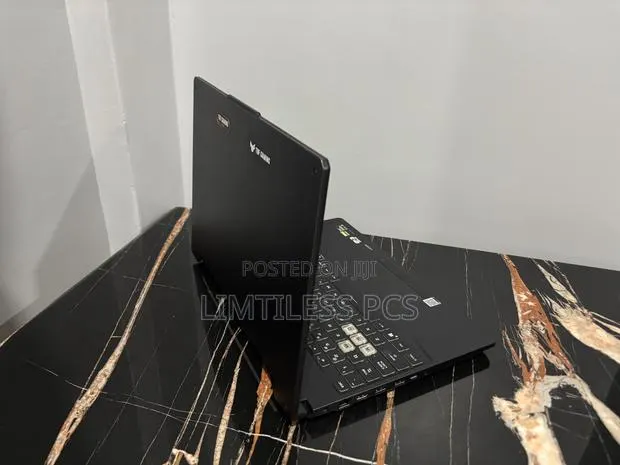 Laptop Asus TUF Gaming A15 16GB AMD Ryzen 7 SSD 512GB · Photo 1