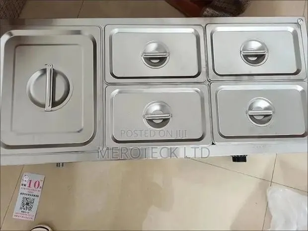 Commercial Stainless Steel Food Display Warmer - 6 Compartments · Photo 2
