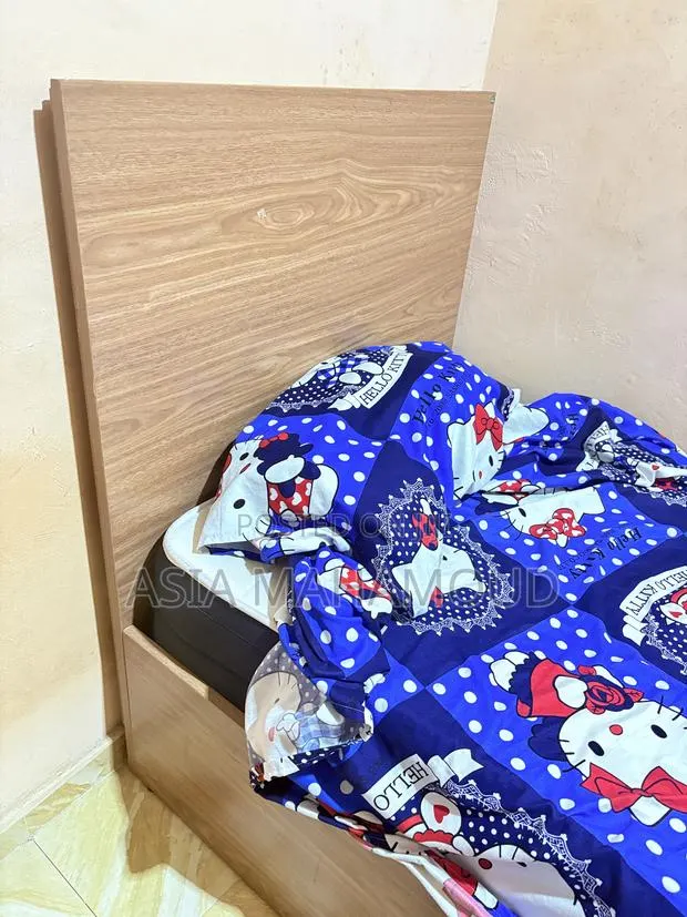 One Single Bed With Mattress · Photo 1