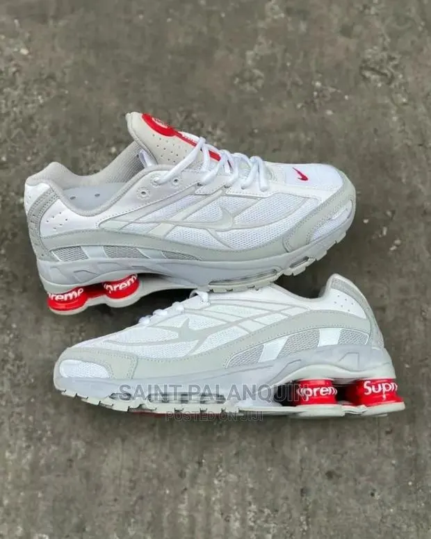 Nike Supreme · Photo 1