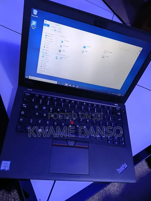 Laptop Lenovo ThinkPad X270 8GB Intel Core i5 SSD 256GB · Photo 1