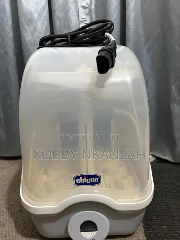 Chicco Baby Bottle Sterilizer · Photo 1