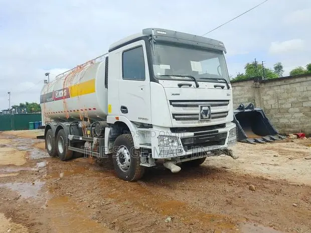 XCMG Water Bowsers for Sale · Photo 1