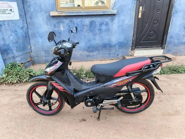 Motorcycle 2020 Black · Photo 1