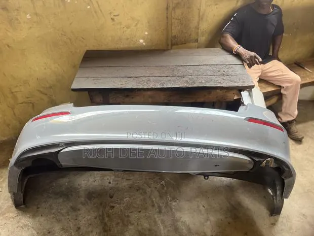 Honda Civic 2022-2025 Rear Bumper Complete 2023, 2024, 2025 Back · Photo 1