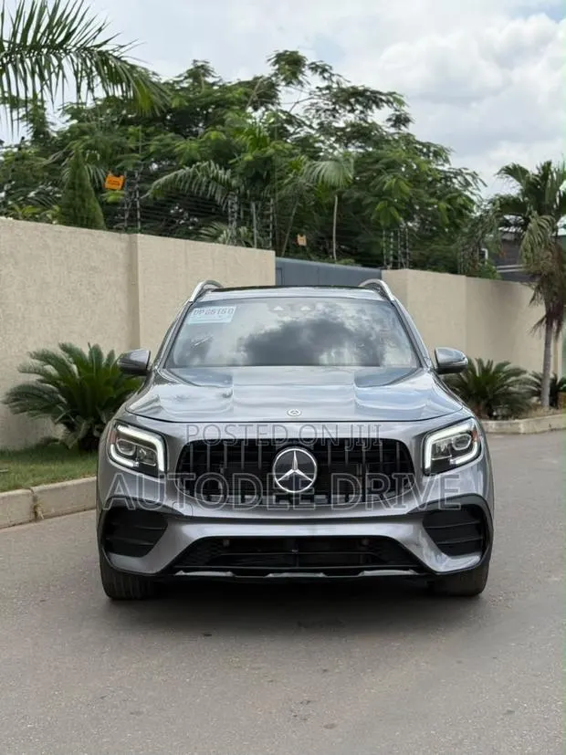 Mercedes-Benz GLB-Class 2021 Gray