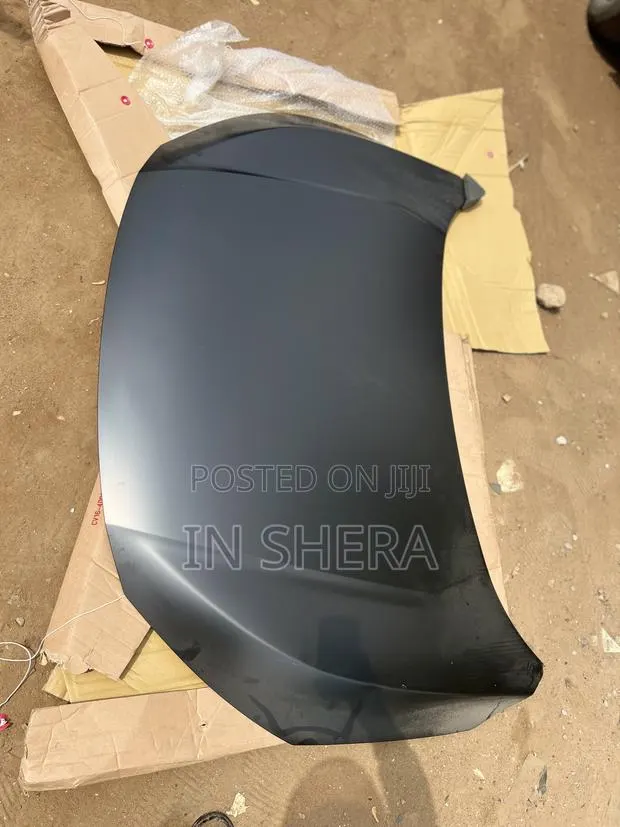 Honda Civic 2016 2017 2018 2019 2020 2021 Bonnet · Photo 1