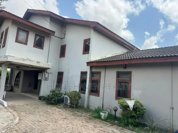 4bdrm House in Achimota Abc, Neoplan for sale · Photo 1