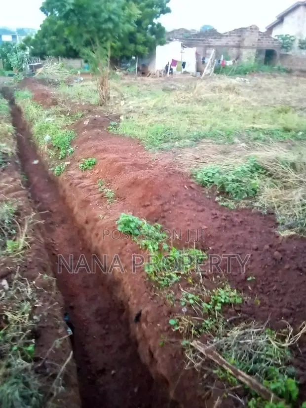 Two Plots of Land for Sale Located at Oyarifa Focus Hospital · Photo 1