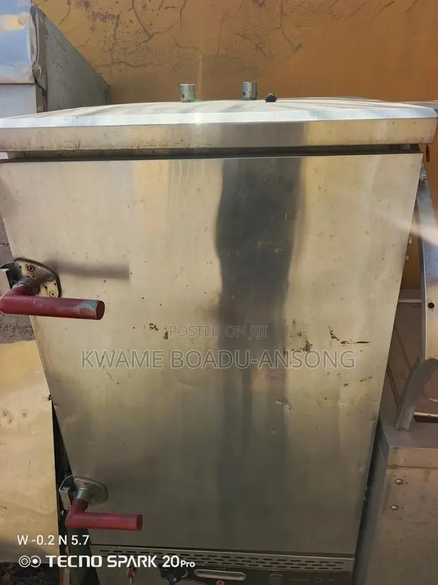 Commercial Rice Steamer · Photo 1