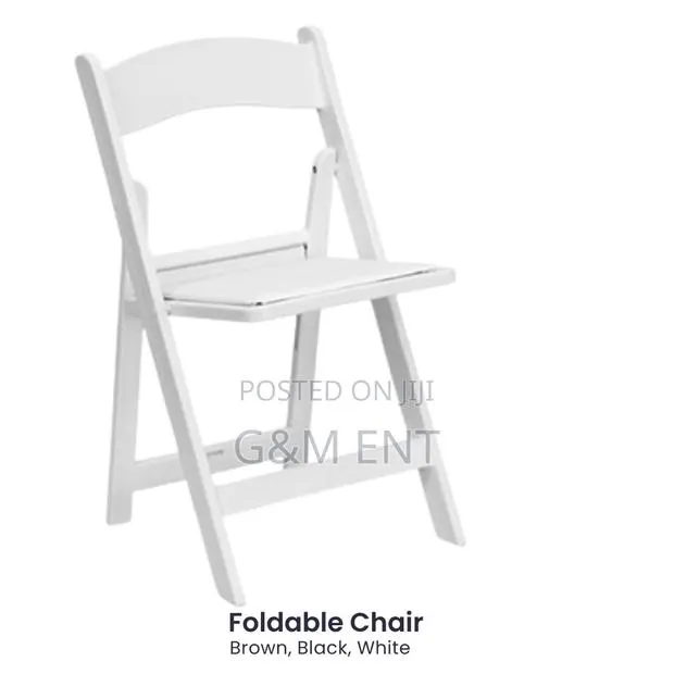 Foldable Resin Chairs · Photo 1
