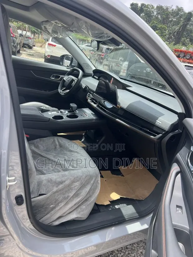 New Changan UNI-K 2025 · Photo 1