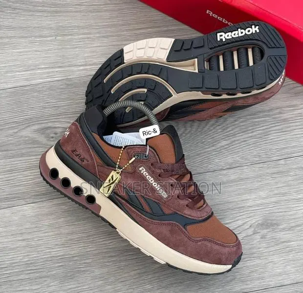 Reebok Ers World Sneaker · Photo 1