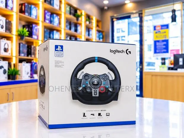 Logitech G29 Steering Wheels With Pedals for PC, PS5 · Photo 1