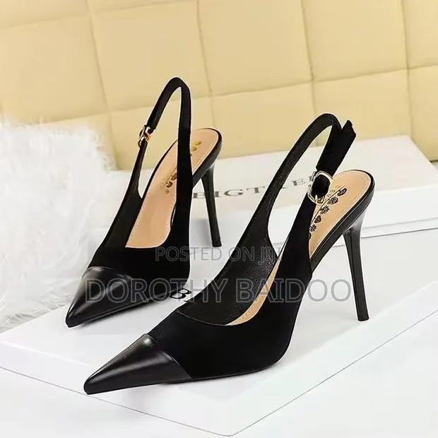 Original Heels Available Size 39 and 40 · Photo 1