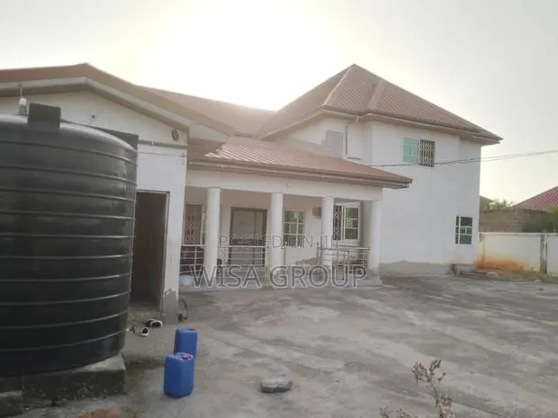 7bdrm Duplex in Wisa Groups, Accra Metropolitan for sale · Photo 1