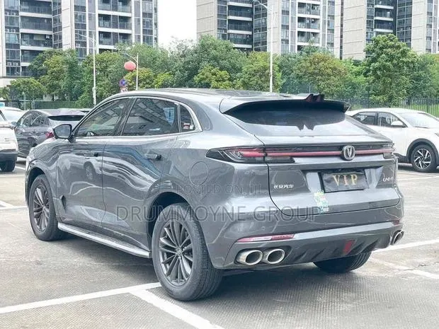 Changan UNI-K 2022 Gray · Photo 1