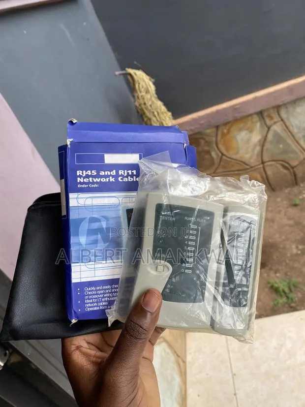 Network Cable Tester · Photo 1