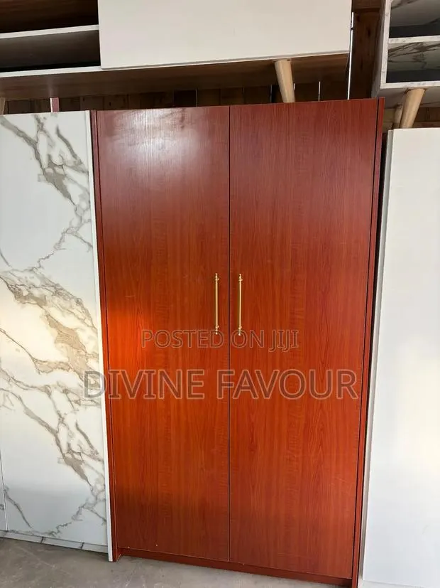 Brand New Laminate Wardrobe Is on Sale · Photo 1