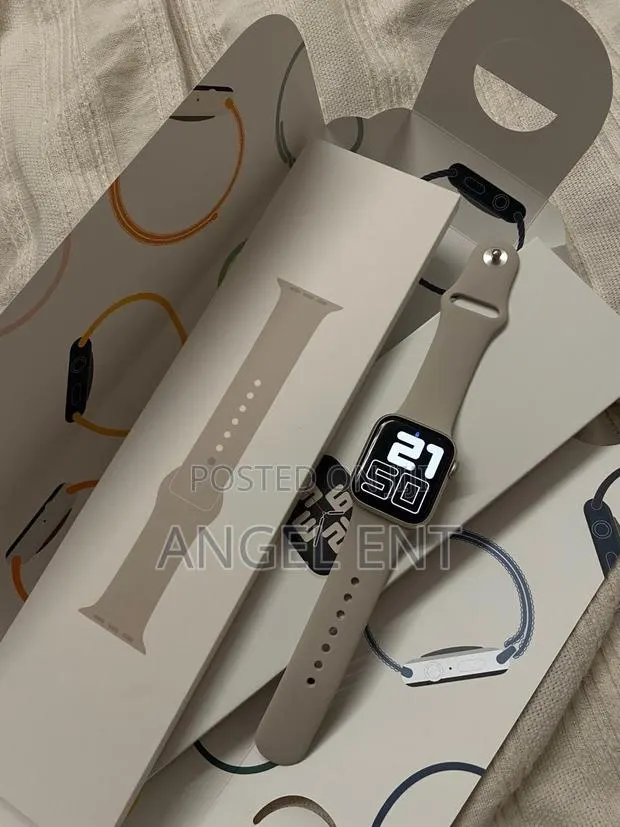 Apple Series 9 Watch Available in Box (Location: Adum Kumasi) · Photo 1