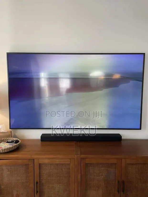 Samsung 55 Inch TV · Photo 1