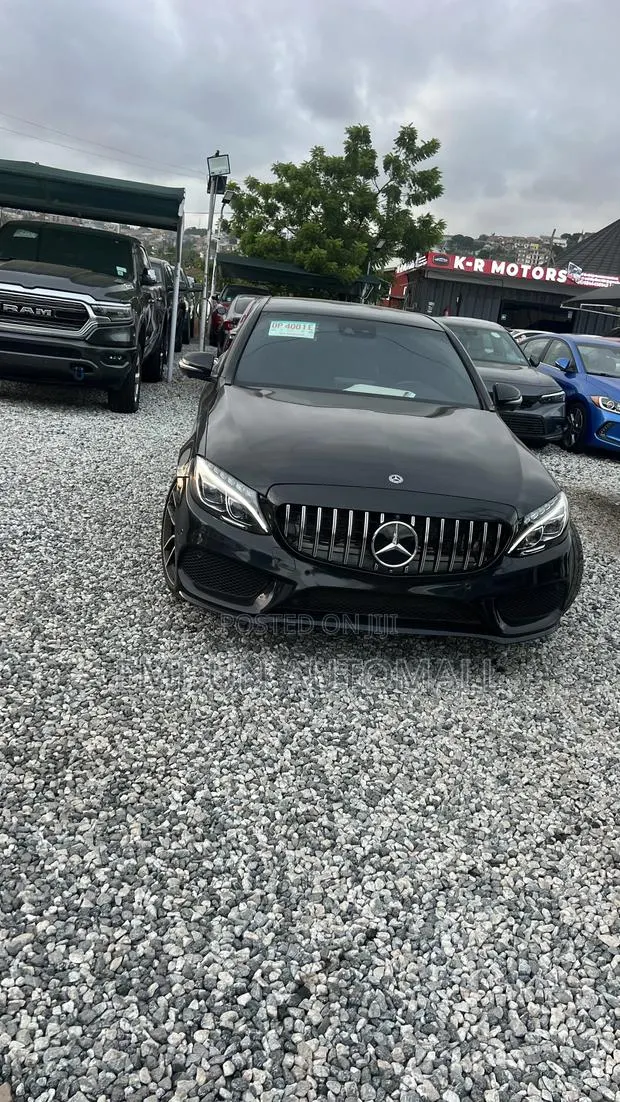 Mercedes-Benz C43 2019 Black · Photo 1