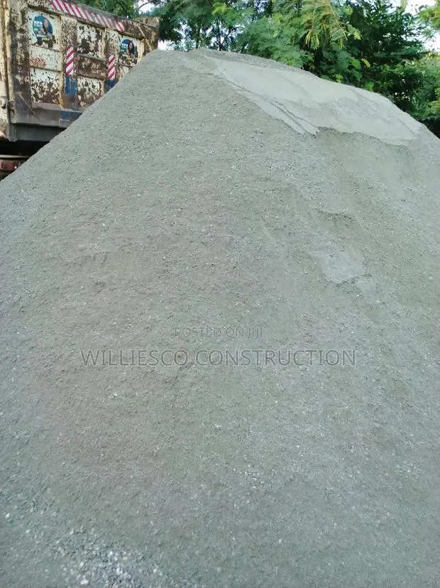 White Quarry Dust · Photo 1