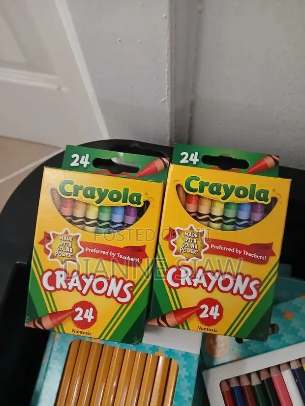 Crayola Crayon · Photo 1