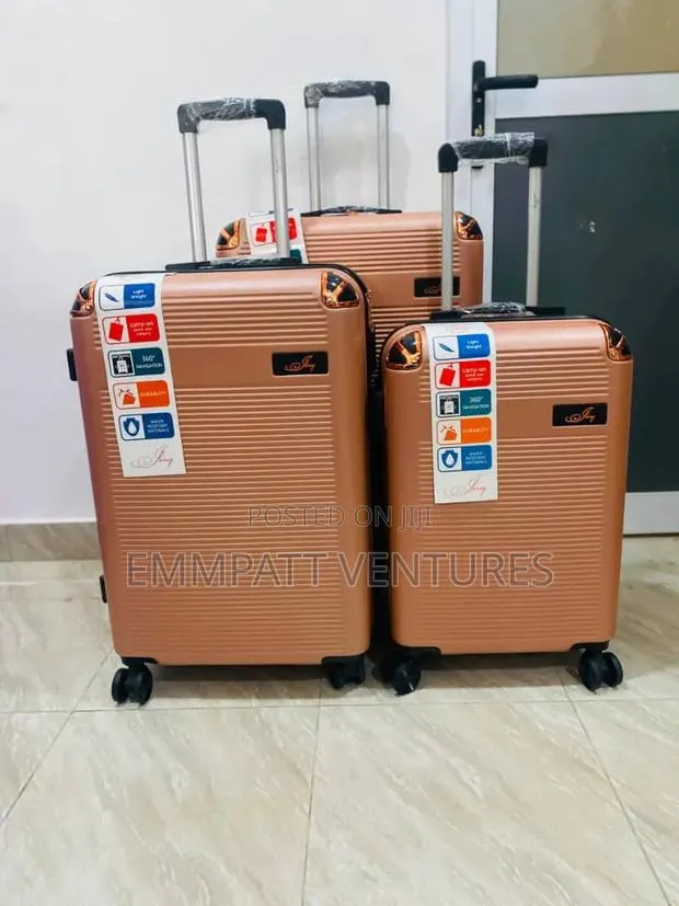 Luxurious Set Luggage · Photo 2
