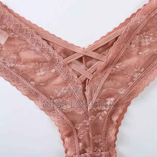 V.C Cut-Out Panties · Photo 1