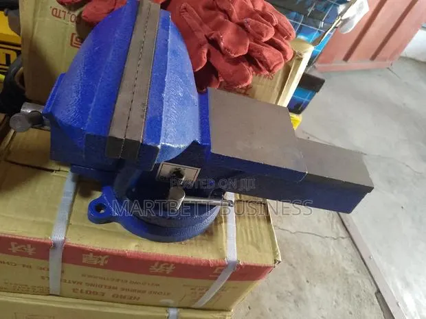 8" Bench Vice Quality · Photo 1