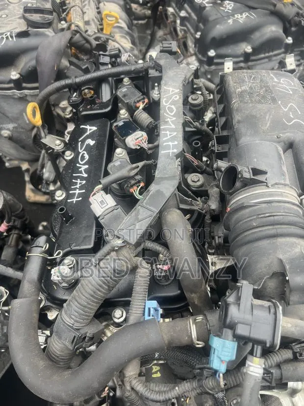 2012 Toyota Vitz Complete Automatic Engine · Photo 1